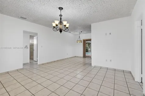 5700 NW 111th Terrace Hialeah FL 33012