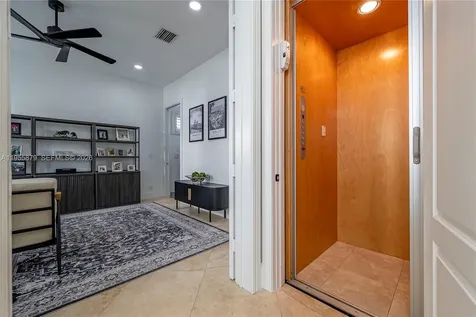 430 Sunset Drive Pompano Beach FL 33062