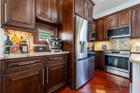 430 Sunset Drive Pompano Beach FL 33062