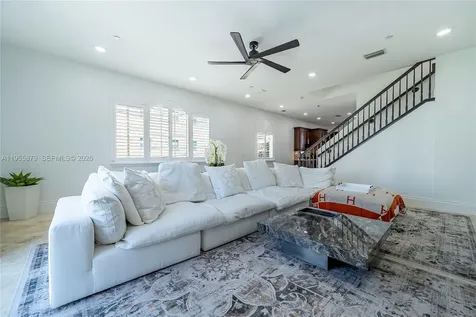 430 Sunset Drive Pompano Beach FL 33062