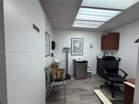 600 NW 35th Avenue Miami FL 33125
