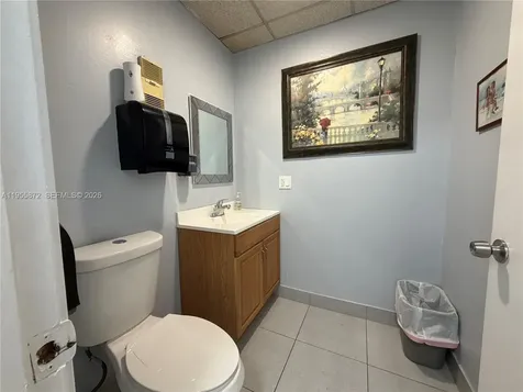 600 NW 35th Avenue Miami FL 33125