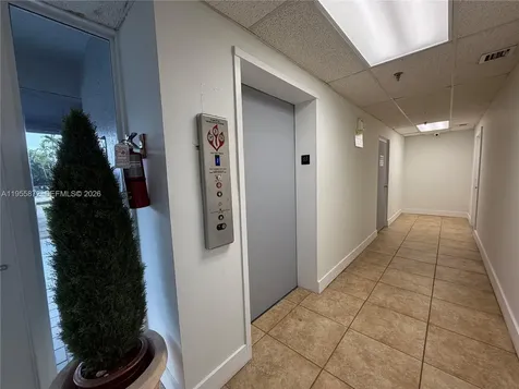 600 NW 35th Avenue Miami FL 33125