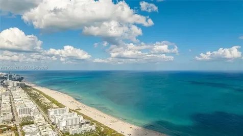 300 S Pointe Drive Miami Beach FL 33139