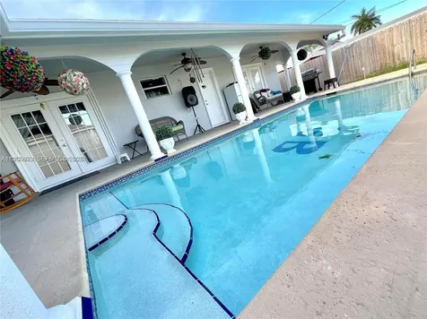 Hollywood FL 33024