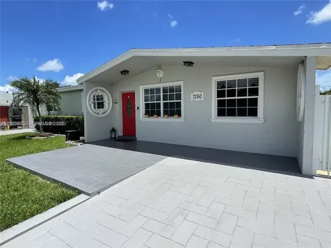 Hollywood FL 33024