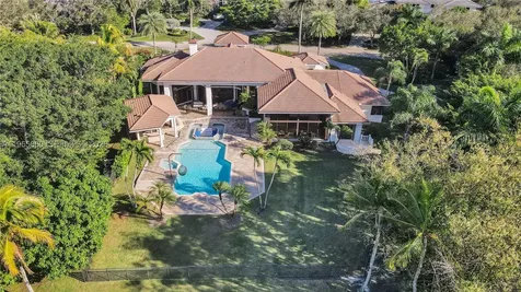 3175 Hunter Road Weston FL 33331