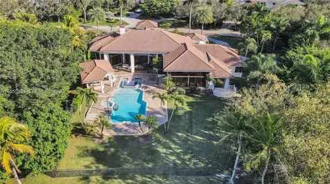 3175 Hunter Road Weston FL 33331