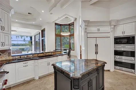 3175 Hunter Road Weston FL 33331