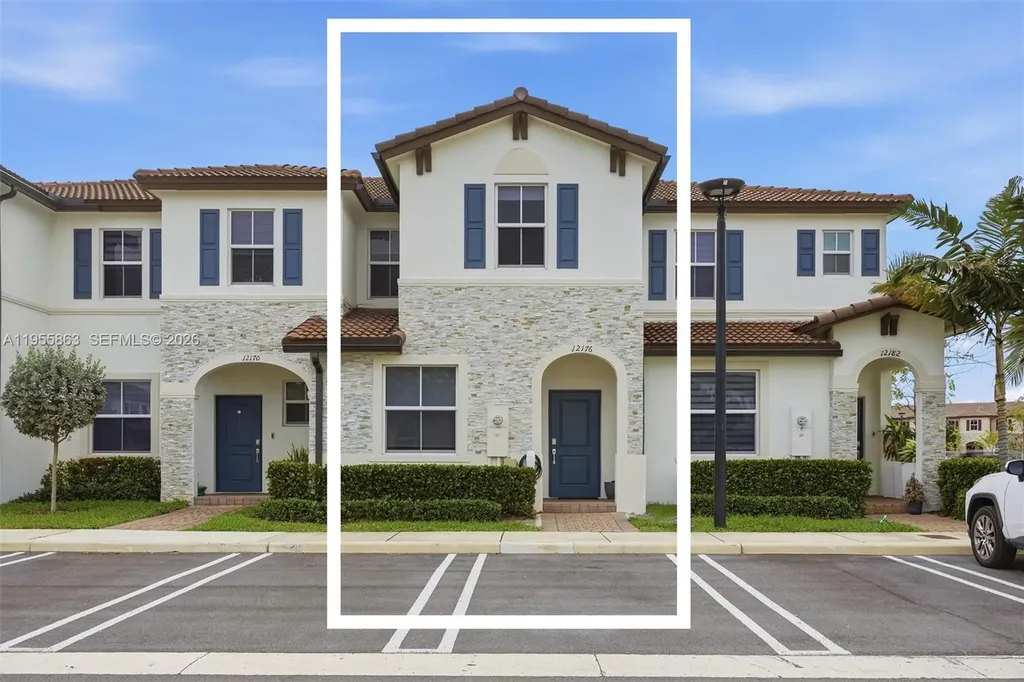 12176 NW 23rd Path Miami FL 33167