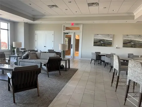 4490 Gramercy Drive Oakland Park FL 33309