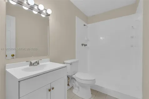 17901 NW 68th Avenue Hialeah FL 33015