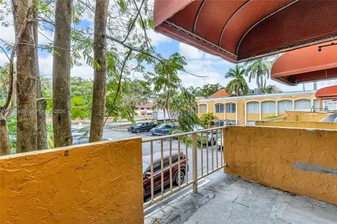 17901 NW 68th Avenue Hialeah FL 33015