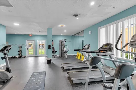 17901 NW 68th Avenue Hialeah FL 33015