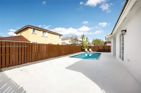 15963 SW 99th Lane Miami FL 33196
