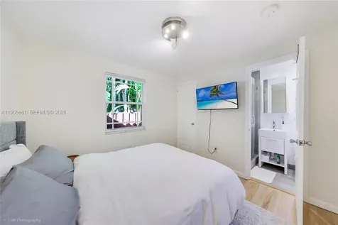 717 NE 73rd Street Miami FL 33138