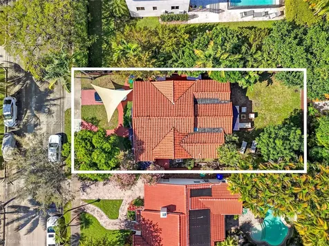 717 NE 73rd Street Miami FL 33138