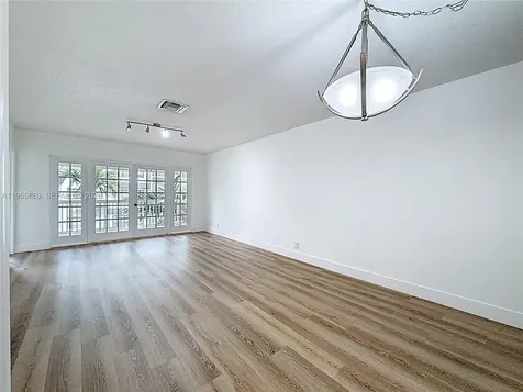 2424 SE 17th Causeway Fort Lauderdale FL 33316