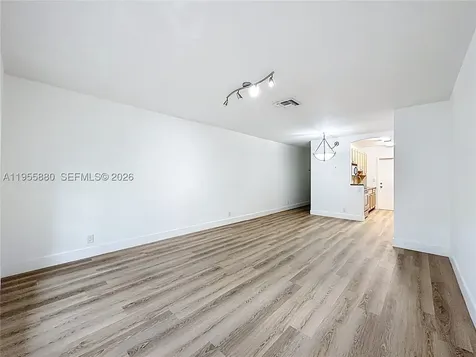 2424 SE 17th Causeway Fort Lauderdale FL 33316