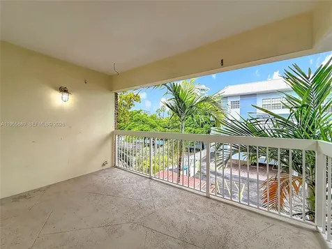 2424 SE 17th Causeway Fort Lauderdale FL 33316