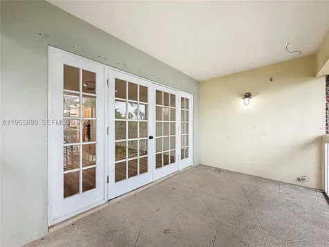 2424 SE 17th Causeway Fort Lauderdale FL 33316