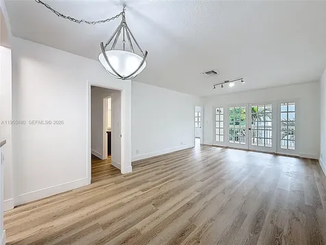 2424 SE 17th Causeway Fort Lauderdale FL 33316