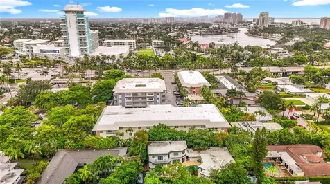 2424 SE 17th Causeway Fort Lauderdale FL 33316