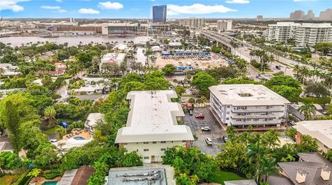 2424 SE 17th Causeway Fort Lauderdale FL 33316