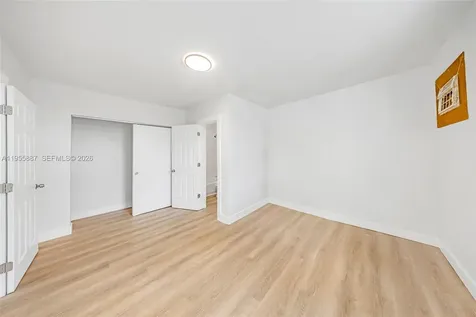 1648 NW 33rd Street Miami FL 33142