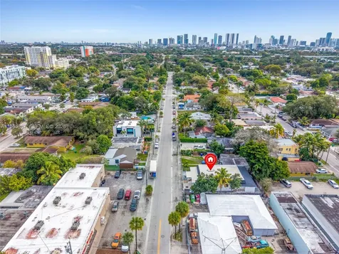 1648 NW 33rd Street Miami FL 33142
