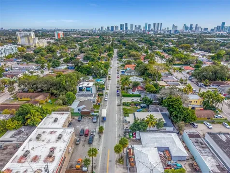 1648 NW 33rd Street Miami FL 33142