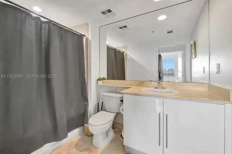 325 S Biscayne Boulevard Miami FL 33131