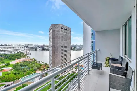 325 S Biscayne Boulevard Miami FL 33131
