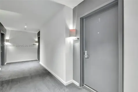 325 S Biscayne Boulevard Miami FL 33131