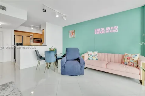 325 S Biscayne Boulevard Miami FL 33131
