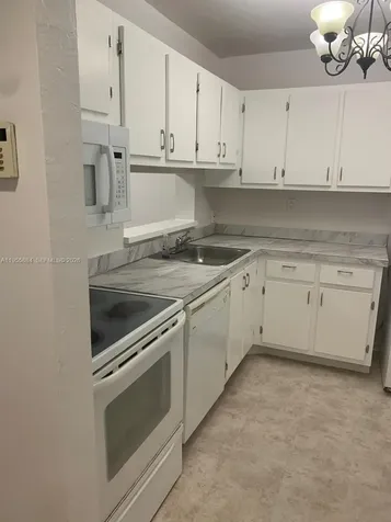 8520 SW 133rd Avenue Road Miami FL 33183