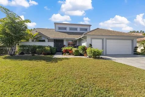 10122 Canoe Brook Circle Boca Raton FL 33498