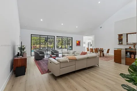 10122 Canoe Brook Circle Boca Raton FL 33498