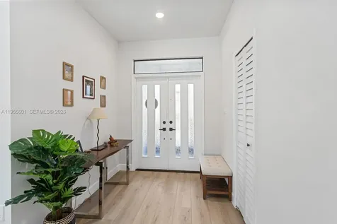 10122 Canoe Brook Circle Boca Raton FL 33498