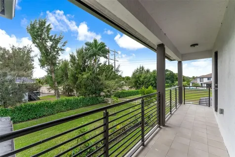 4950 SW 158th Avenue Southwest Ranches FL 33331