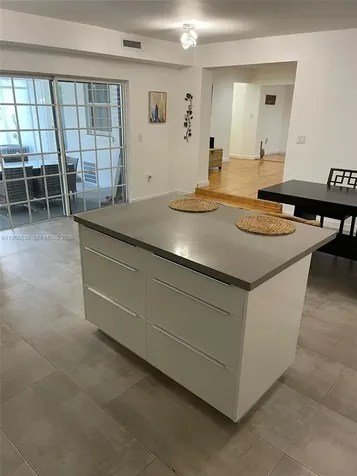 2375 NE 185th Street Miami FL 33180