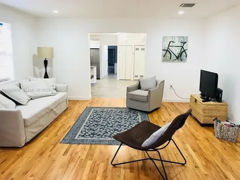 2375 NE 185th Street Miami FL 33180