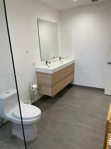 2375 NE 185th Street Miami FL 33180