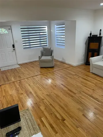 2375 NE 185th Street Miami FL 33180