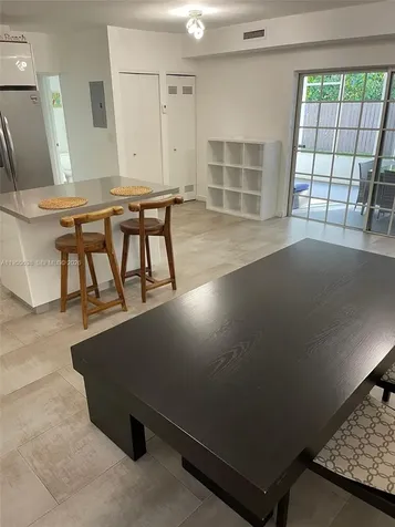 2375 NE 185th Street Miami FL 33180