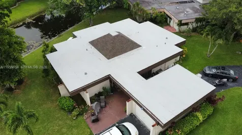 5700 White Hickory Circle Tamarac FL 33319