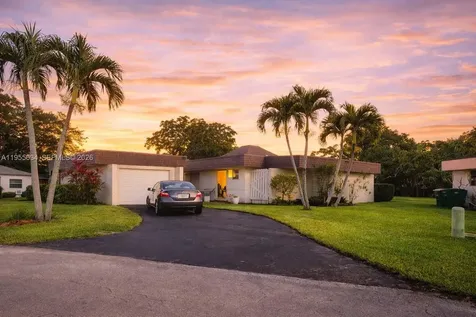 5700 White Hickory Circle Tamarac FL 33319