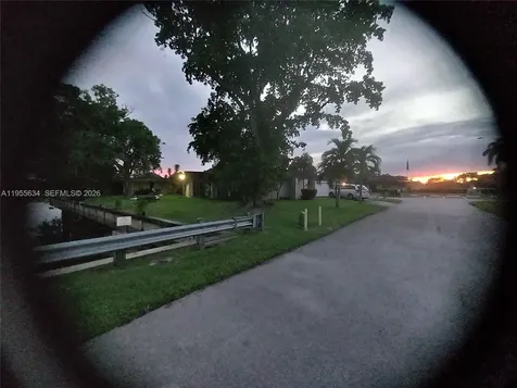 5700 White Hickory Circle Tamarac FL 33319