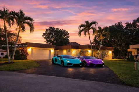 5700 White Hickory Circle Tamarac FL 33319