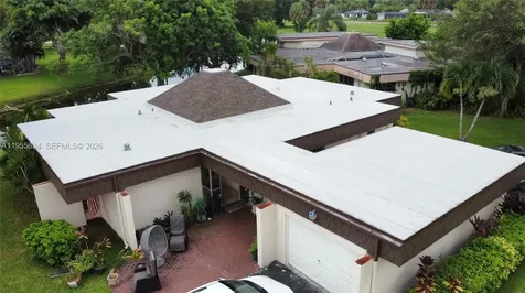 5700 White Hickory Circle Tamarac FL 33319